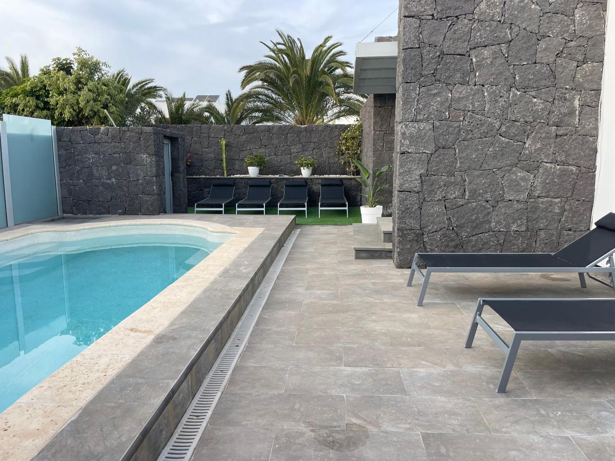 Villa Grey By Vulcano Homes Tahiche Exterior photo